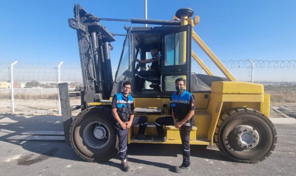 Renta de Montacarga de 15 Toneladas en Monterrey | Maniobras del Norte